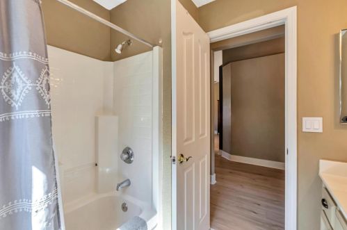 928 Carter St, Folsom CA 95630-9569 exterior