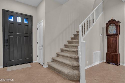 16647 15th Dr, Phoenix AZ  85045-0773 exterior