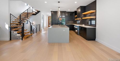 1852 Holland St, Bham MI 48009-6856 exterior