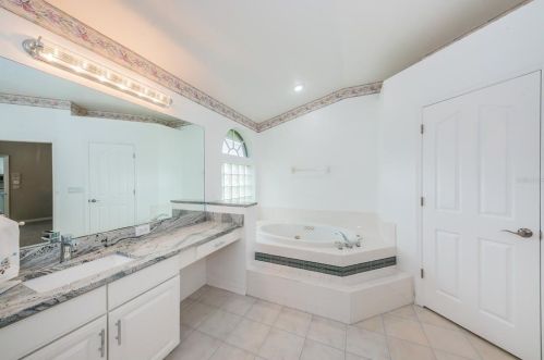 10320 Millport Dr, Tampa FL  33626-1706 exterior