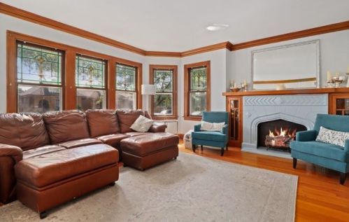 5548 Parkside Ave, Chicago, IL 60638-2815