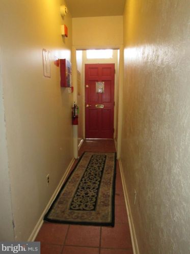 1176 11th St, Philadelphia, PA 19147-4627