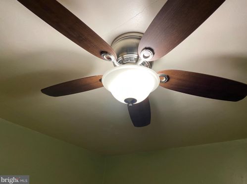 1514 Benner St, Philadelphia PA 19149-3302 exterior