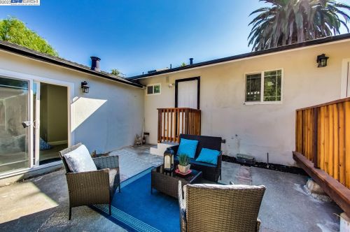 1946 6th St, Concord CA  94519-2216 exterior