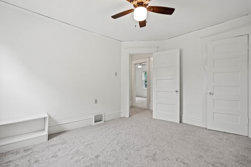 3563 Cramer St, Milwaukee WI 53211-2506 exterior