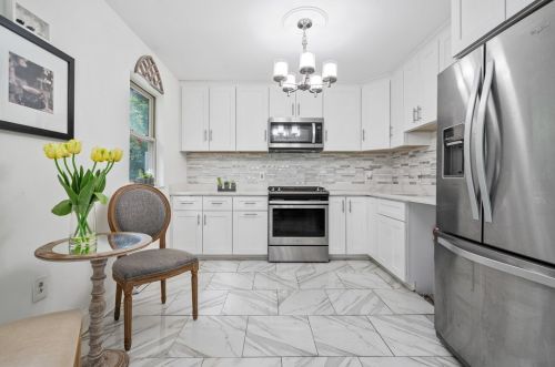 236 Dinwiddie St, Pittsburgh PA 15219-3335 exterior