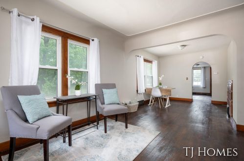 3200 Mona St, Meskegon MI 49444-2746 exterior