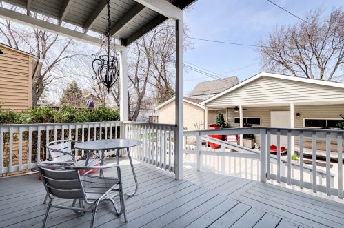 5330 Winnemac Ave, Chicago IL 60706-3407 exterior