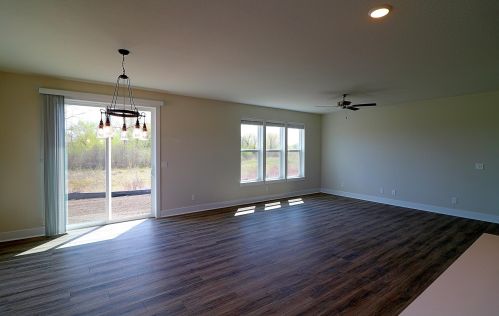 8401 Westminster Dr, Sturtevant, WI 53177-2892