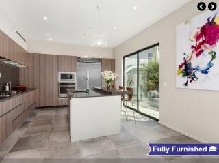 11772 Idaho Ave, Los Angeles CA  90025-2840 exterior