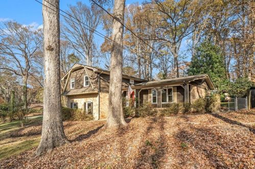 4366 Candler Lake Ct, Atlanta, GA 30319-0017