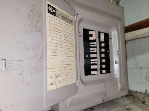 766 Mclaughlin Ave, Meskegon MI 49442-4031 exterior