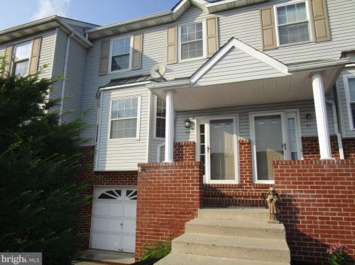 42 Cedar Ct, Limerick, PA 19468-1493