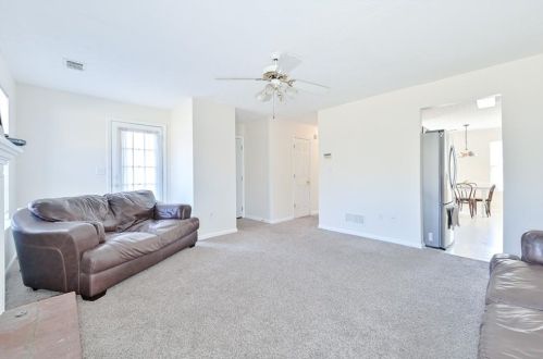 6610 Coventry Pt, Austell GA 30168-5084 exterior