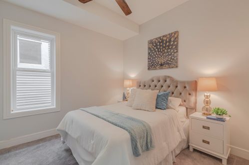 1624 Peterson Ave, Chicago IL  60660-2417 exterior