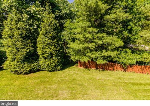 173 Daylesford Blvd, Berwyn PA  19312-2514 exterior