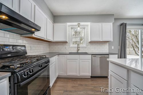 722 Ariebill St, Wyoming, MI