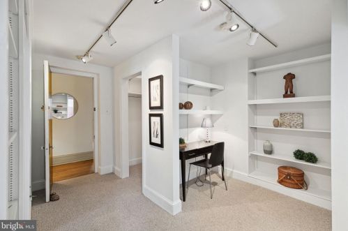 601 18 St, Philadelphia PA 19140-1013 exterior