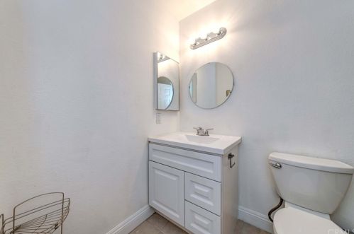 8636 Ramona St, Bellflower CA 90706-6320 exterior