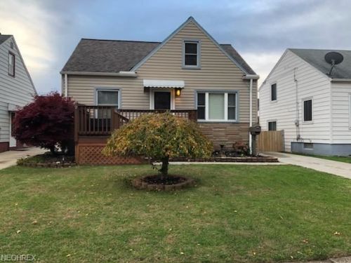 7007 Luelda Ave, Cleveland OH  44129-1953 exterior