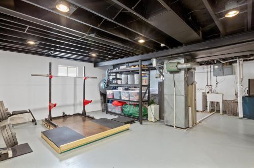 5023 Flamewood Dr, Saint Louis MO 63129-2527 exterior