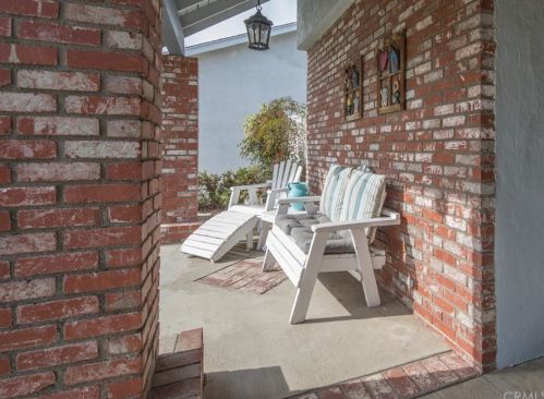 423 Cienaga Dr, Fullerton CA 92835-1103 exterior