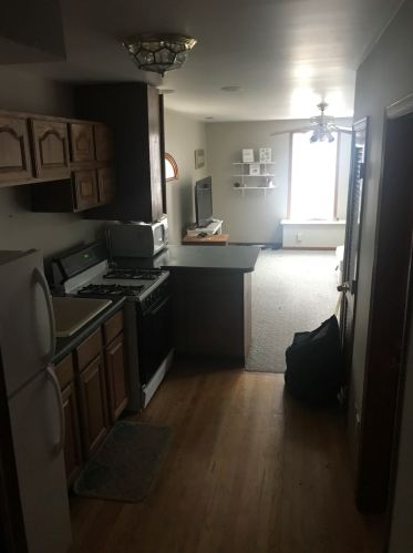 1924 Oakland Ave, Joliet IL 60403-2429 exterior