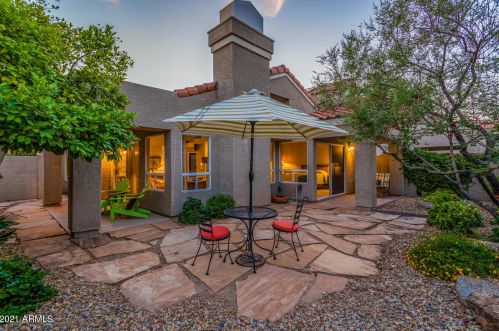 11809 40th Way, Phoenix AZ  85028-1503 exterior