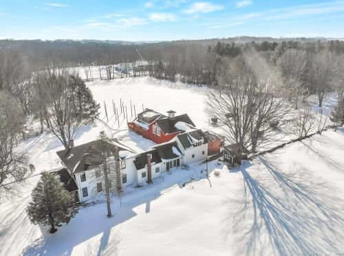 927 Trumbull Hwy, Exeter CT 06249-1526 exterior