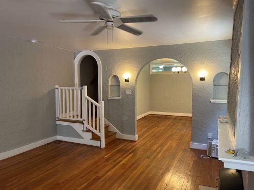 5421 Normlee Pl, Pittsburgh PA  15217-1115 exterior