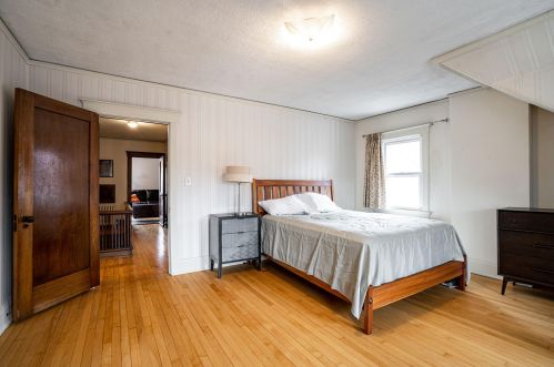 1817 48, Milwaukee WI 53208-1714 exterior