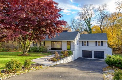 3 Geneva Rd, Norwalk CT 06850-2723 exterior