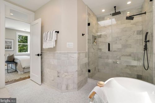 4215 16th St, Washington DC  20011-7005 exterior