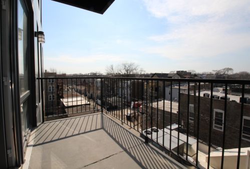 1554 Talman Ave, Chicago IL 60622-1629 exterior