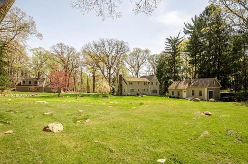 230 New Canaan Rd, Wilton, CT 06897-3318