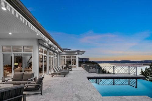 715 Cutlass, Austin, TX 78734-4316