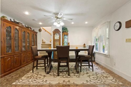 32 School St, Armonk NY  10504-1949 exterior