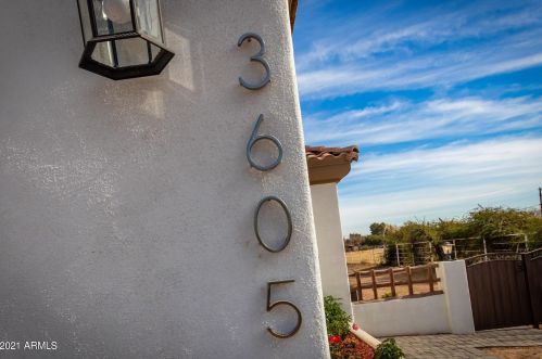 3605 69th Ave, Phoenix AZ 85043-3325 exterior