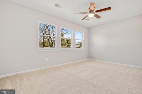 1805 Crawford Dr, Rockville MD 20851-1711 exterior