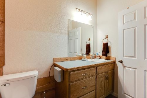 990 County Rd 92, Maple Plain MN 55359-9577 exterior