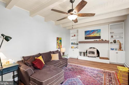 233 Old State Rd, Limerick PA 19468-3116 exterior