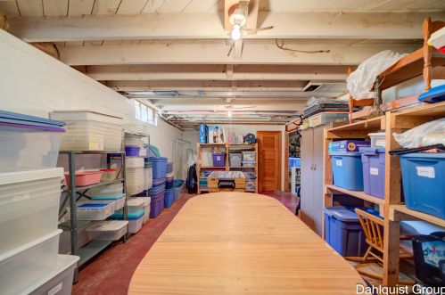 806 Moulton Ave, Meskegon MI 49445-2921 exterior