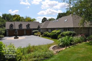 2614 Poplar View Bnd, Hoffman Estates, IL 60120-7540