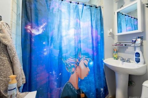 145 Fairview St, New Britain CT  06051-2709 exterior