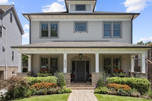 2935 Lookout Pl, Atlanta GA  30305-3217 exterior