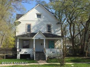 130 Paterson St, Kalamazoo, MI 49007-2531