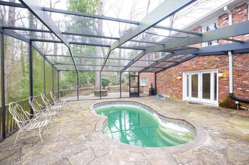 1025 Coronado Dr, Atlanta, GA 30327-3716