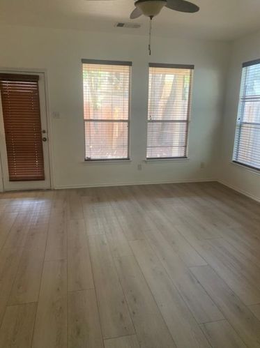 8411 Empress Blvd, Austin TX  78745-6302 exterior