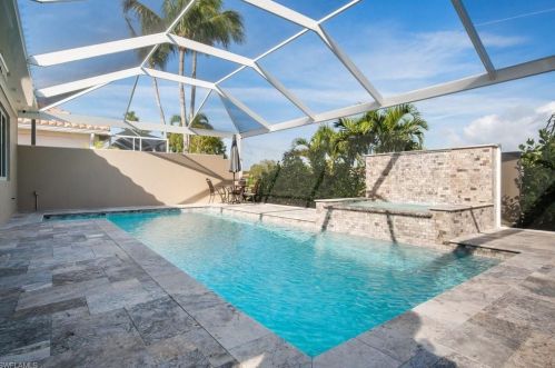 3968 Isla Ciudad Ct, Naples FL 34109-0333 exterior