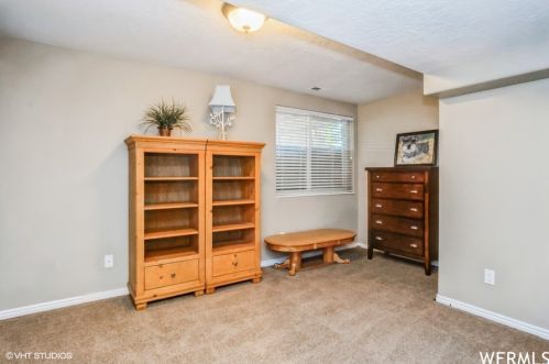 10664 Trailridge Cir, Sandy UT 84092-4758 exterior